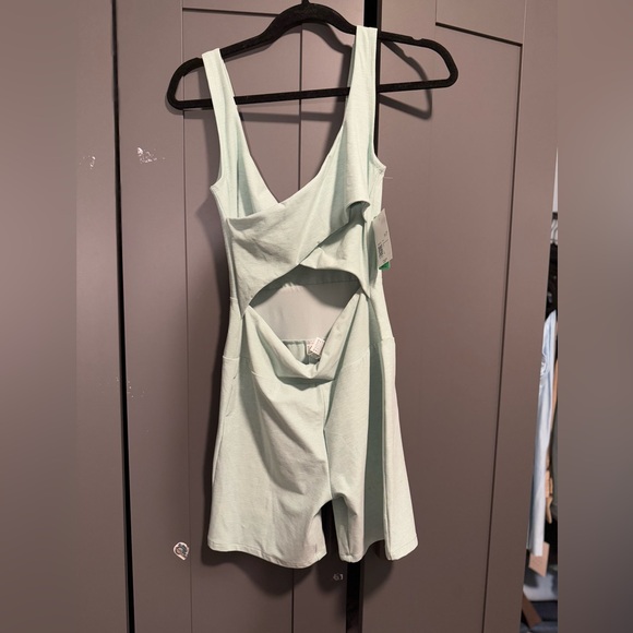 NWT Forever 21 cut out bodysuit + cover up - Size Large - Picture 3 of 5